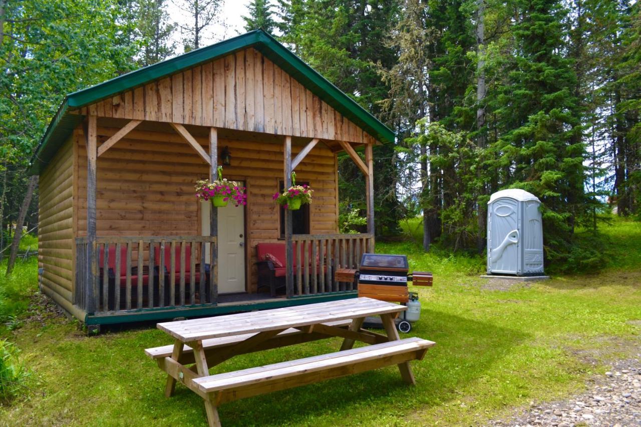 Schott'S Lake Conference & Resort Sundre Extérieur photo