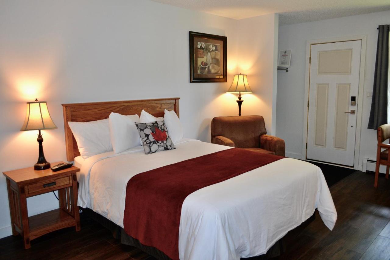 Schott'S Lake Conference & Resort Sundre Extérieur photo