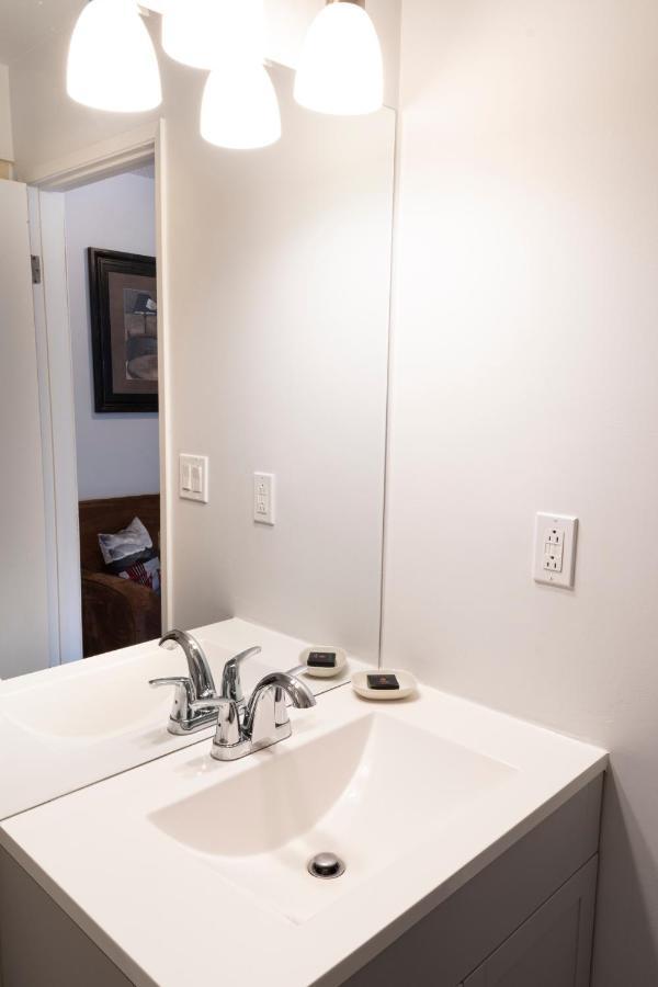 Schott'S Lake Conference & Resort Sundre Extérieur photo